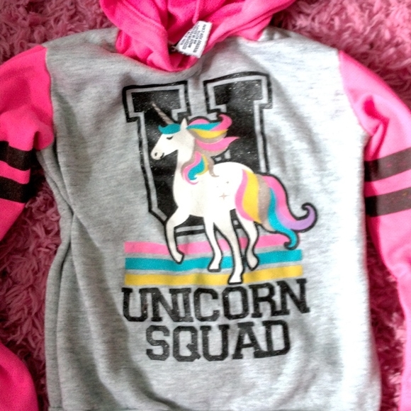 Diva Unicorn 🦄 Sweatshirt - Picture 2 of 3